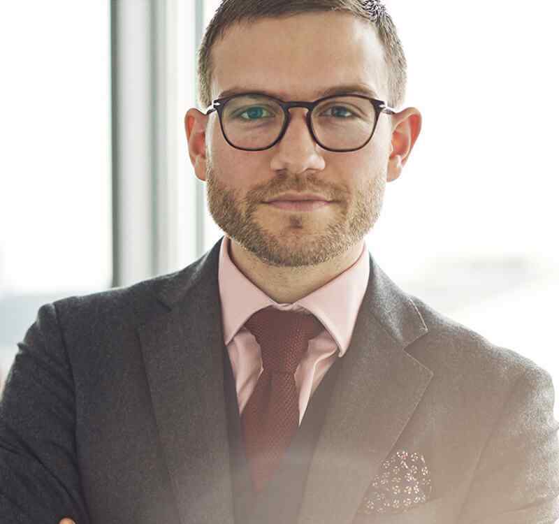 https://vitacannpharm.com/wp-content/uploads/2018/12/team_01.jpg